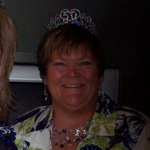 Meet your Posher, Debbie